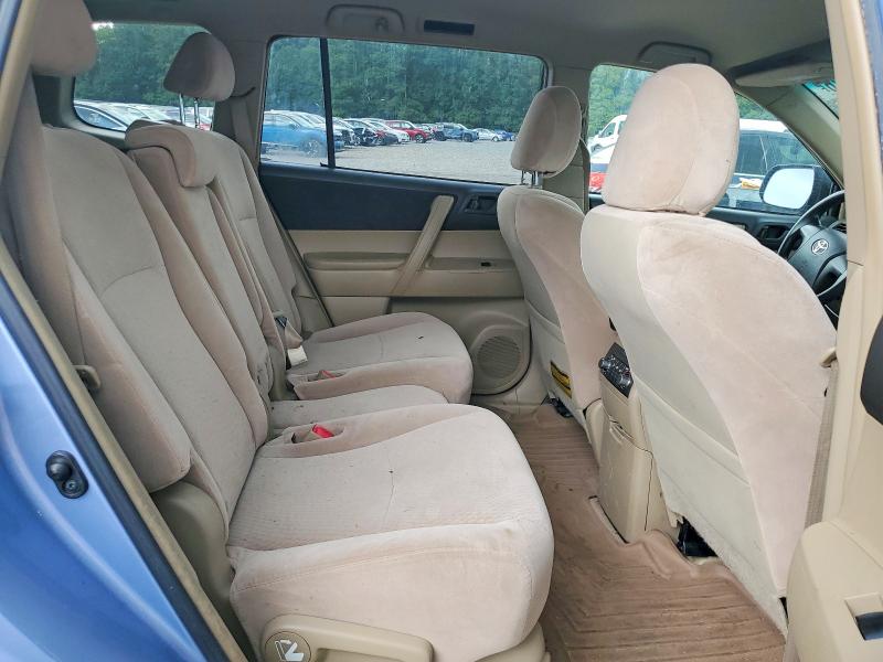 Photo 11 from auction – 2008 TOYOTA HIGHLANDER with VIN JTEDS41A382009023