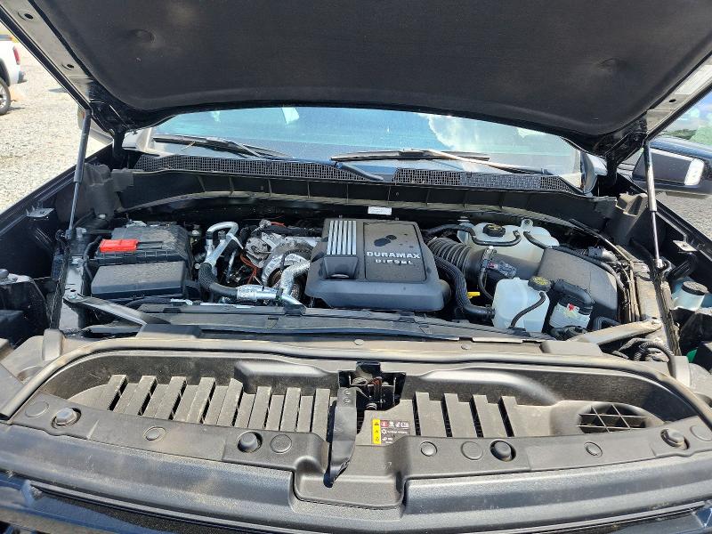 Photo 11 from auction – 2026 CHEVROLET SILVERADO with VIN 1GCUKEE82TZ105095