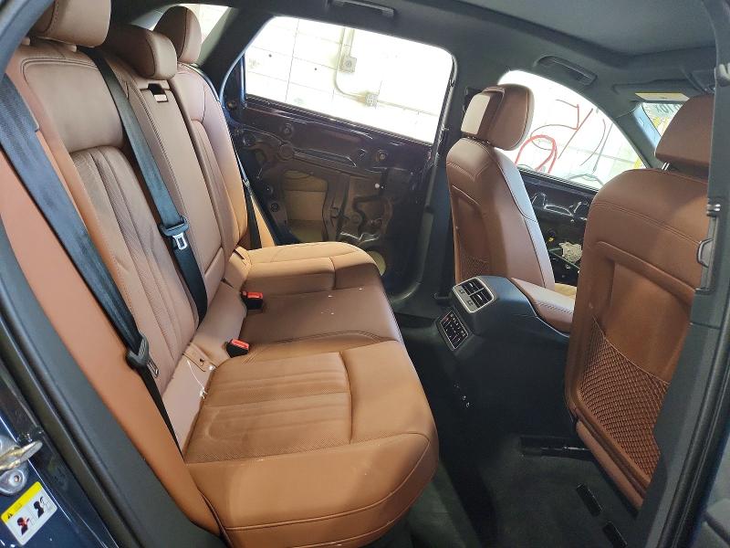 Photo 11 from auction – 2024 AUDI Q8 E-TRON with VIN WA15AAGE9RB014338