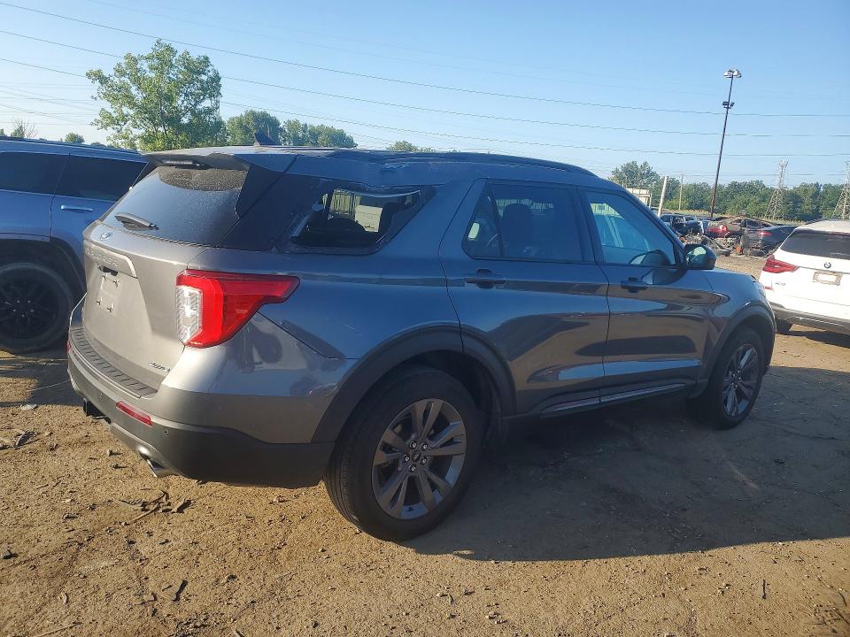 Photo 3 from auction – 2023 FORD EXPLORER with VIN 1FMSK8DH8PGB08543