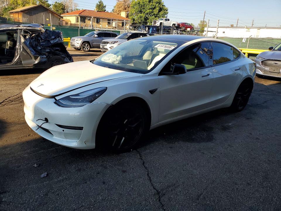 TESLA MODEL 3 2018 with VIN 5YJ3E1EBXJF081400 - Photo from auction