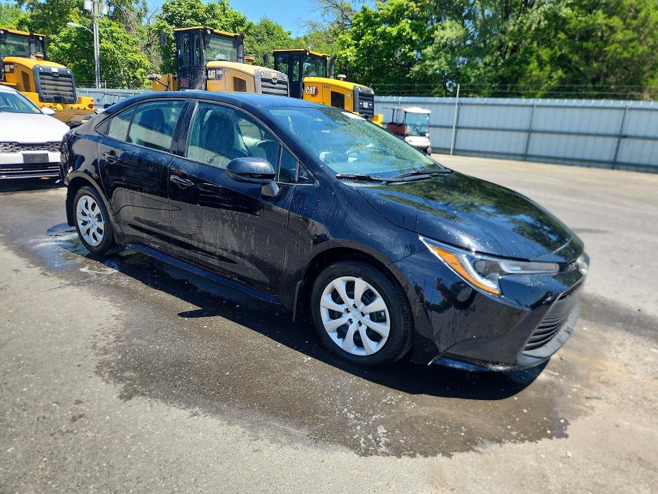 Photo 4 from auction – 2026 TOYOTA COROLLA with VIN 5YFB4MDE2TP409296