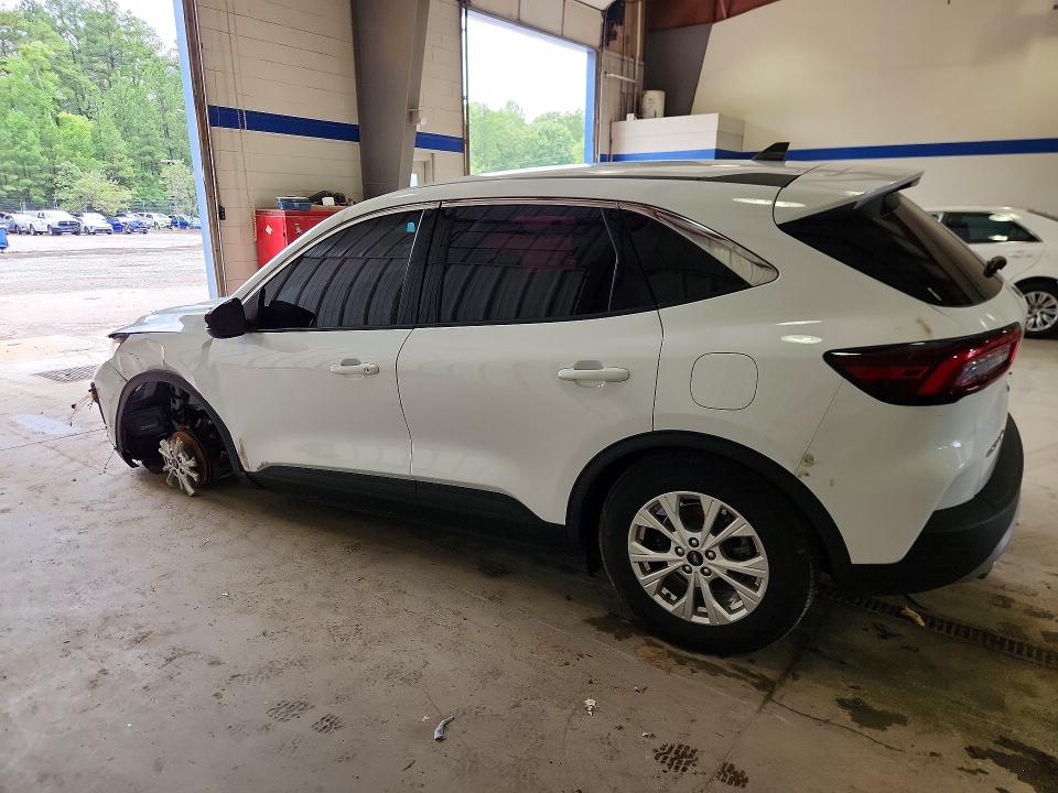 Photo 2 from auction – 2024 FORD ESCAPE with VIN 1FMCU0GNXRUA07025
