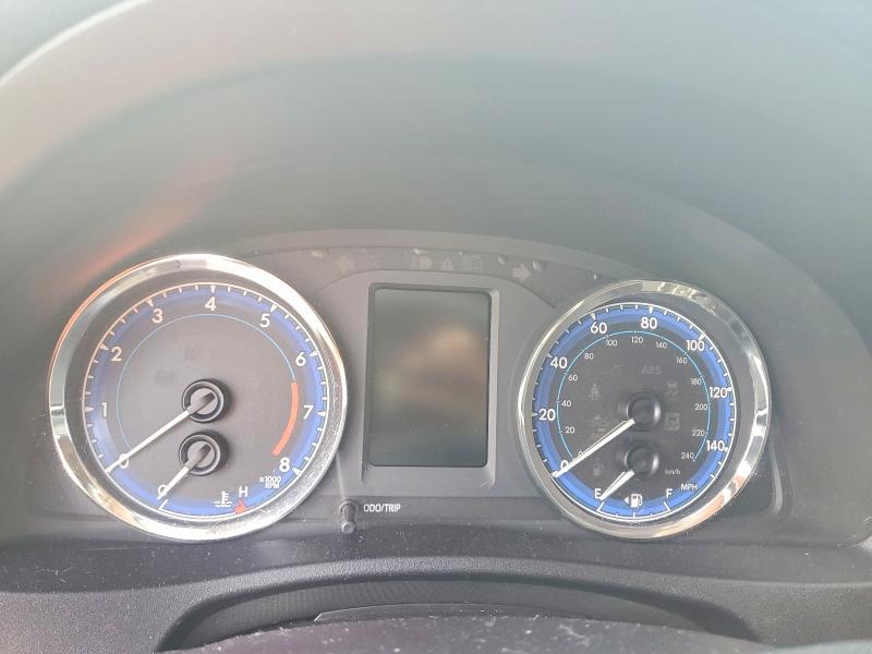 Photo 9 from auction – 2019 TOYOTA COROLLA with VIN 2T1BURHE7KC204112