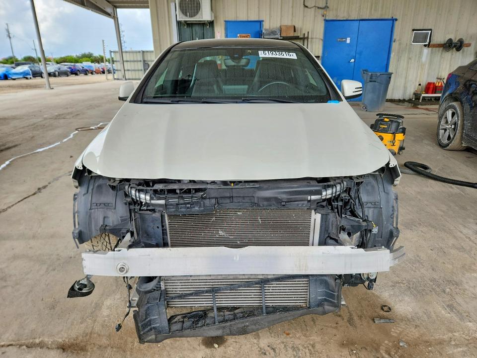 Photo 5 from auction – 2018 MERCEDES-BENZ CLA with VIN WDDSJ4EB2JN547854