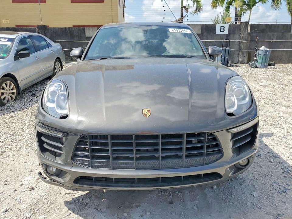 Photo 5 from auction – 2016 PORSCHE MACAN with VIN WP1AB2A55GLB40847