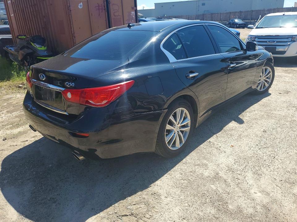 Photo 3 from auction – 2015 INFINITI Q50 with VIN JN1BV7AR4FM390394