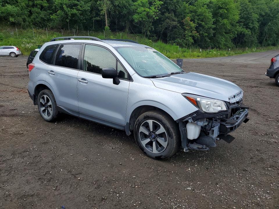 Zdjęcie 4 z aukcji – 2017 SUBARU FORESTER z VIN JF2SJABC1HH413689