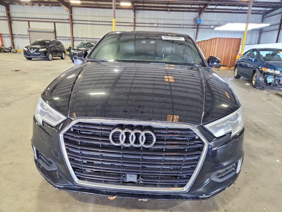 Photo 5 from auction – 2018 AUDI A3 with VIN WAUAUGFF9J1078623