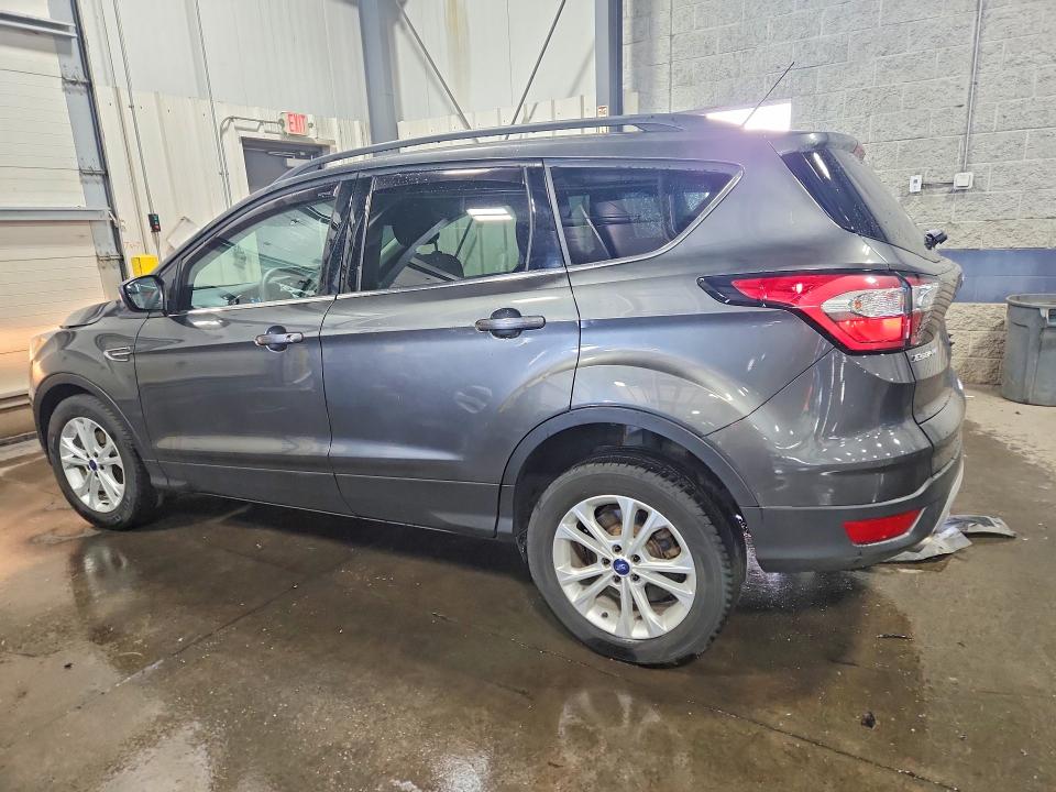 Photo 2 from auction – 2018 FORD ESCAPE with VIN 1FMCU0GD1JUA85379