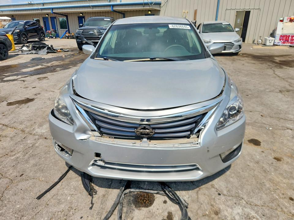 Photo 5 from auction – 2013 NISSAN ALTIMA with VIN 1N4AL3AP7DC208928