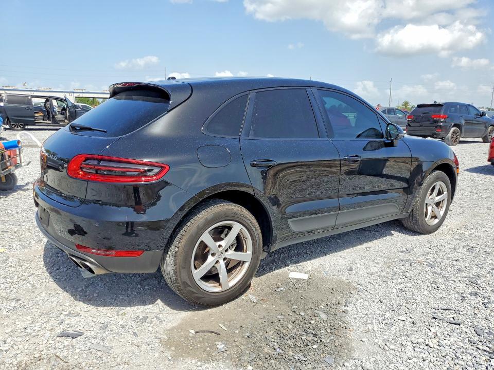Photo 3 from auction – 2015 PORSCHE MACAN with VIN WP1AB2A54FLB43530