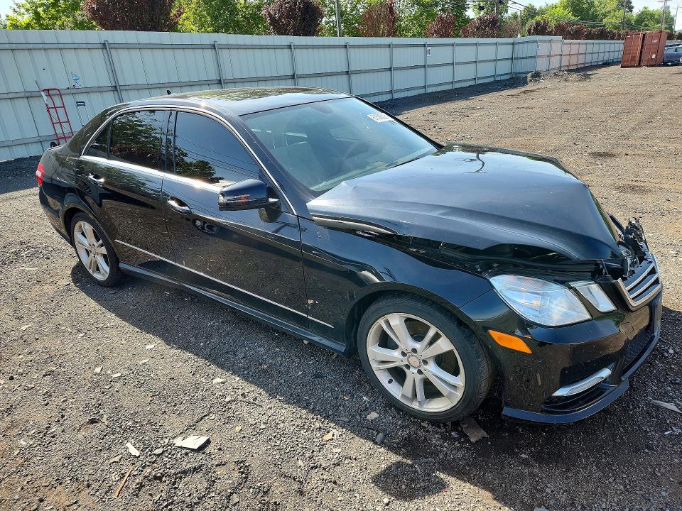 Photo 4 from auction – 2013 MERCEDES-BENZ E with VIN WDDHF8JB7DA727903