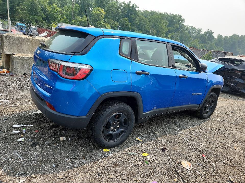 Photo 3 from auction – 2021 JEEP COMPASS with VIN 3C4NJDAB5MT540026