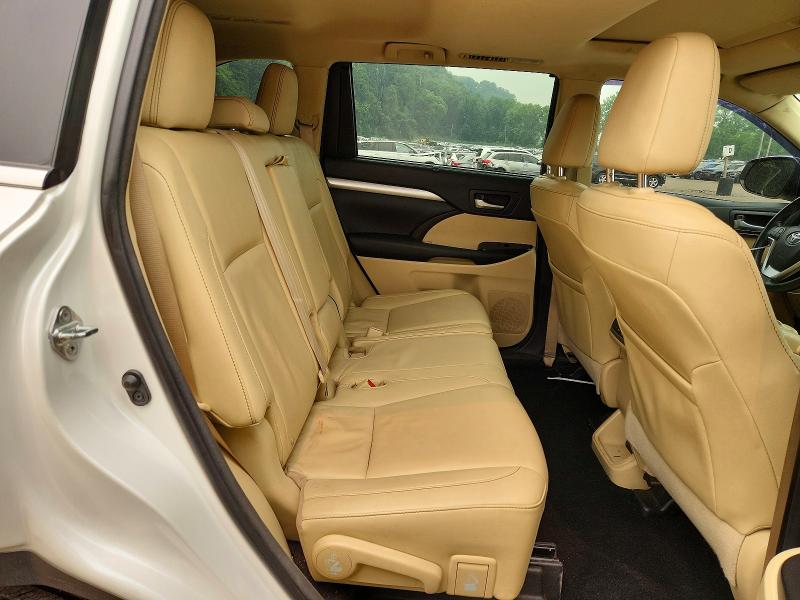 صورة رقم 11 من المزاد - 2016 TOYOTA HIGHLANDER مع VIN 5TDJKRFHXGS228532