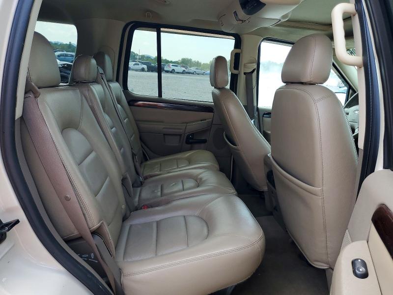 Photo 11 from auction – 2005 FORD EXPLORER with VIN 1FMZU75K15ZA33604