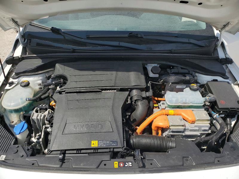 Снимка 11 от търг – 2018 HYUNDAI IONIQ с VIN KMHC65LC2JU100914