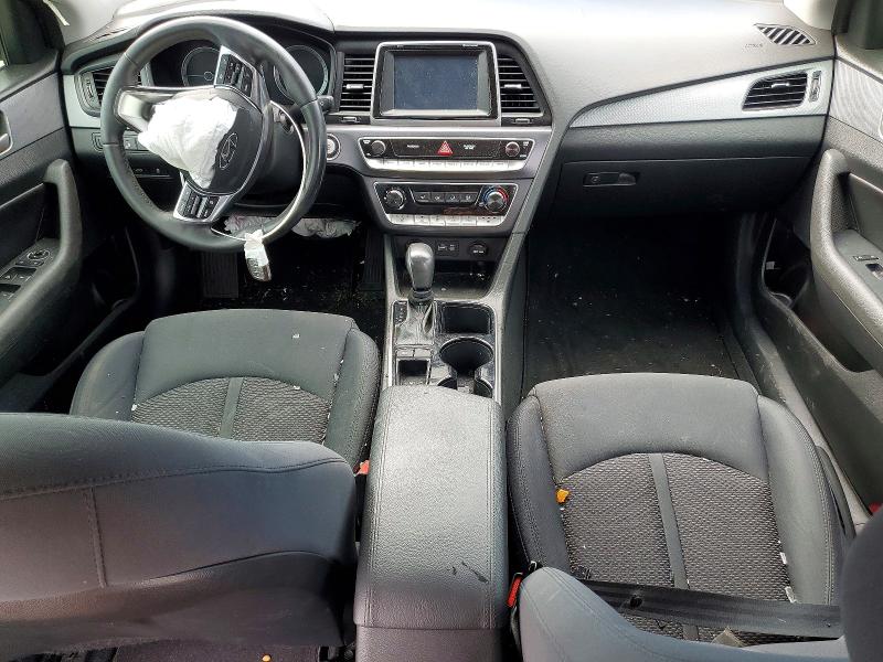Photo 8 from auction – 2018 HYUNDAI SONATA with VIN 5NPE34AF9JH640235
