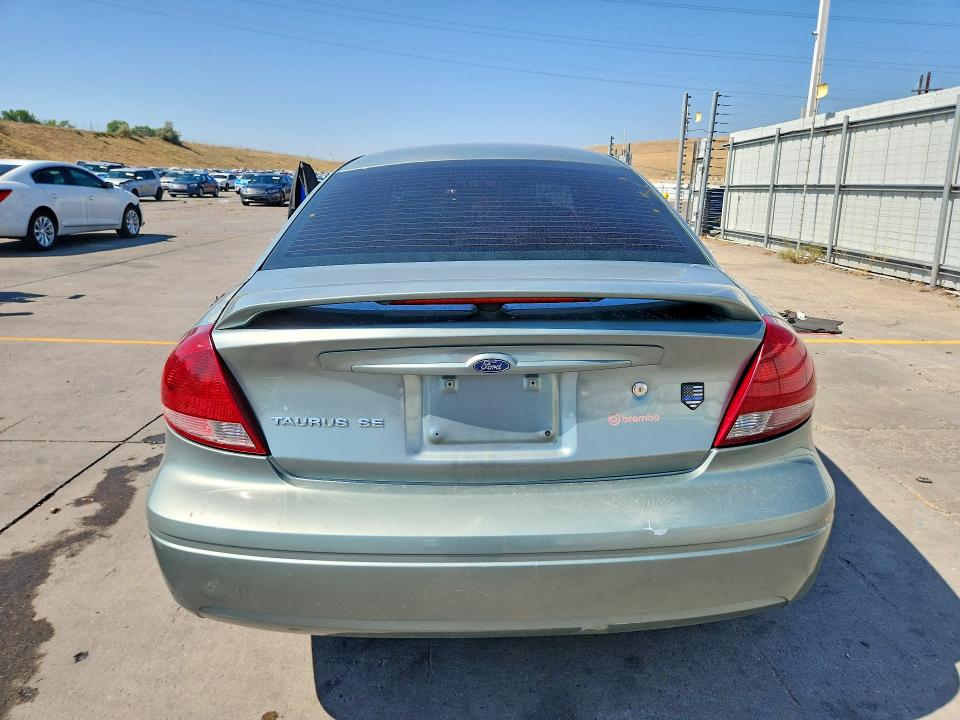 Photo 6 from auction – 2005 FORD TAURUS with VIN 1FAFP53255A240121