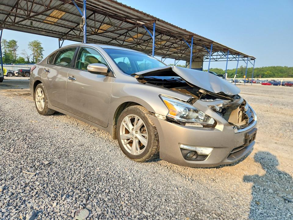 Photo 4 from auction – 2015 NISSAN ALTIMA with VIN 1N4AL3AP6FC245052