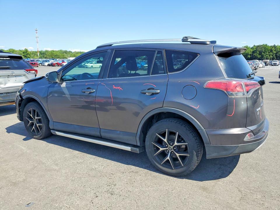 Photo 2 from auction – 2016 TOYOTA RAV4 with VIN 2T3JFREV3GW482397