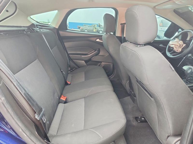 Photo 10 from auction – 2017 FORD FOCUS with VIN 1FADP3M26HL306422