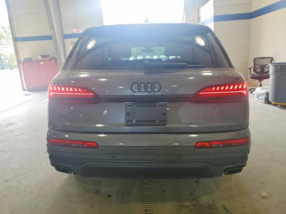 Photo 6 from auction – 2025 AUDI Q7 with VIN WA1LCBF71SD032580