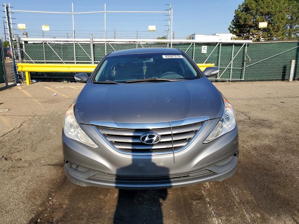 Photo 5 from auction – 2014 HYUNDAI SONATA with VIN 5NPEB4AC2EH882038