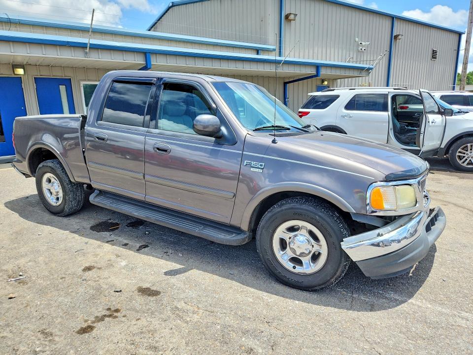Photo 4 from auction – 2003 FORD F150 with VIN 1FTRW07683KC57691