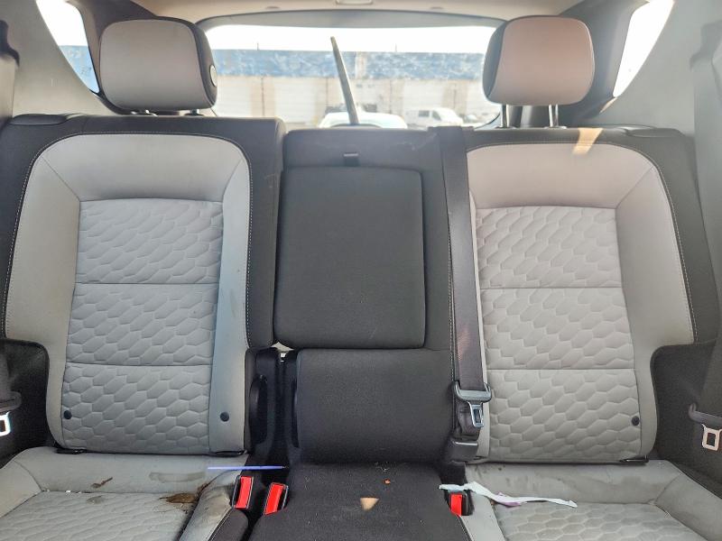 Photo 10 from auction – 2018 CHEVROLET EQUINOX with VIN 2GNAXREV8J6204327