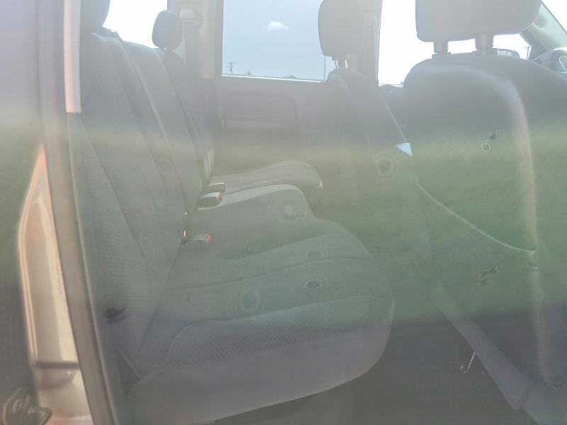 Photo 10 from auction – 2005 DODGE RAM 1500 with VIN 1D7HU18N45J625926