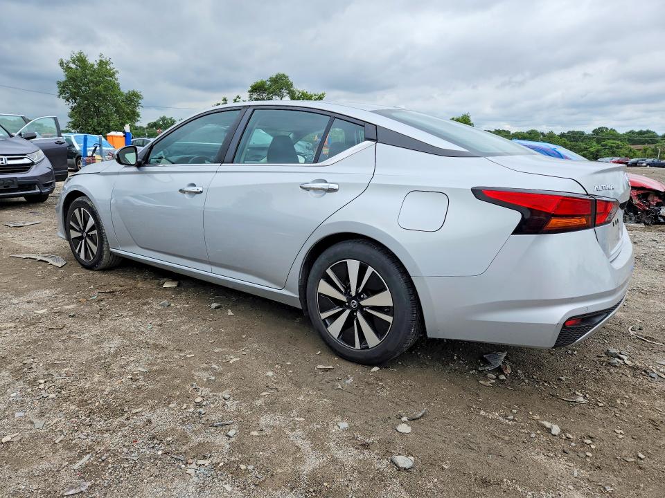 Photo 2 from auction – 2021 NISSAN ALTIMA with VIN 1N4BL4DV1MN416764