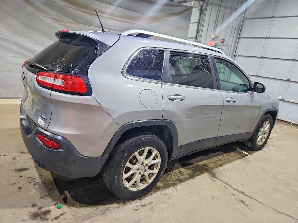 Photo 3 from auction – 2015 JEEP CHEROKEE with VIN 1C4PJMCB8FW559429