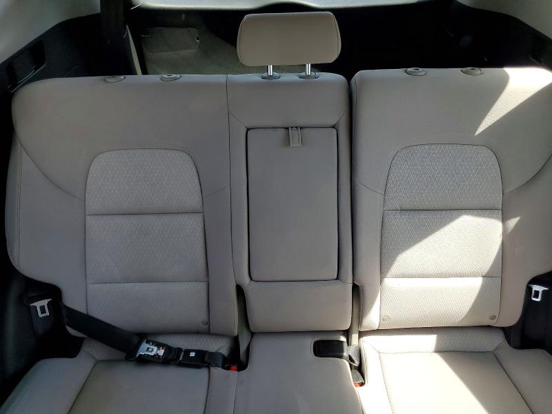 Photo 10 from auction – 2016 HYUNDAI TUCSON with VIN KM8J33A2XGU143520