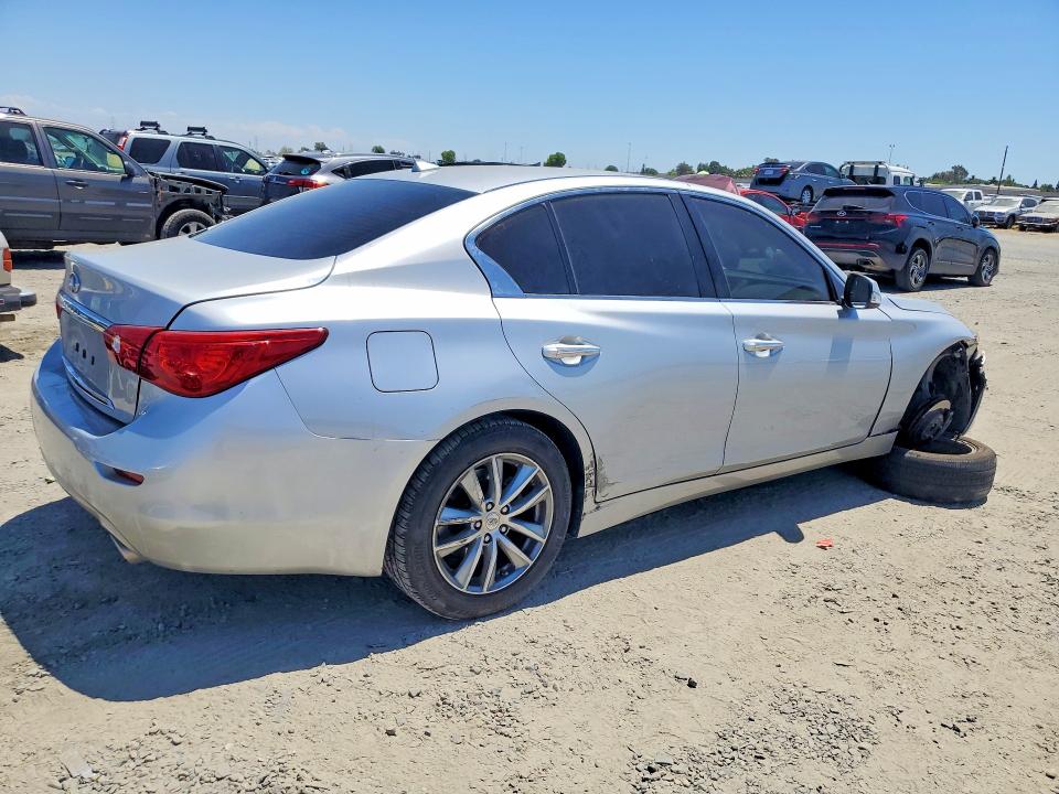 Photo 3 from auction – 2015 INFINITI Q50 with VIN JN1BV7AP4FM345860