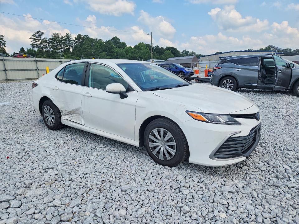 Photo 4 from auction – 2023 TOYOTA CAMRY with VIN 4T1C31AK4PU603185