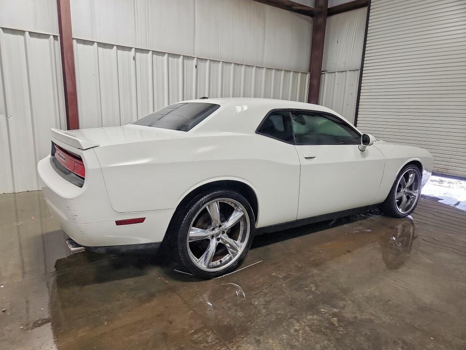 Photo 3 from auction – 2014 DODGE CHALLENGER with VIN 2C3CDYBT1EH284317