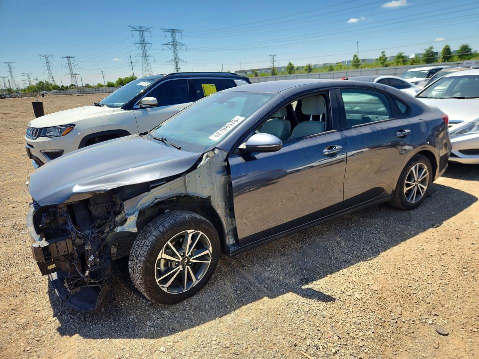 KIA FORTE 2023 with VIN 3KPF24AD3PE555300 - Photo from auction