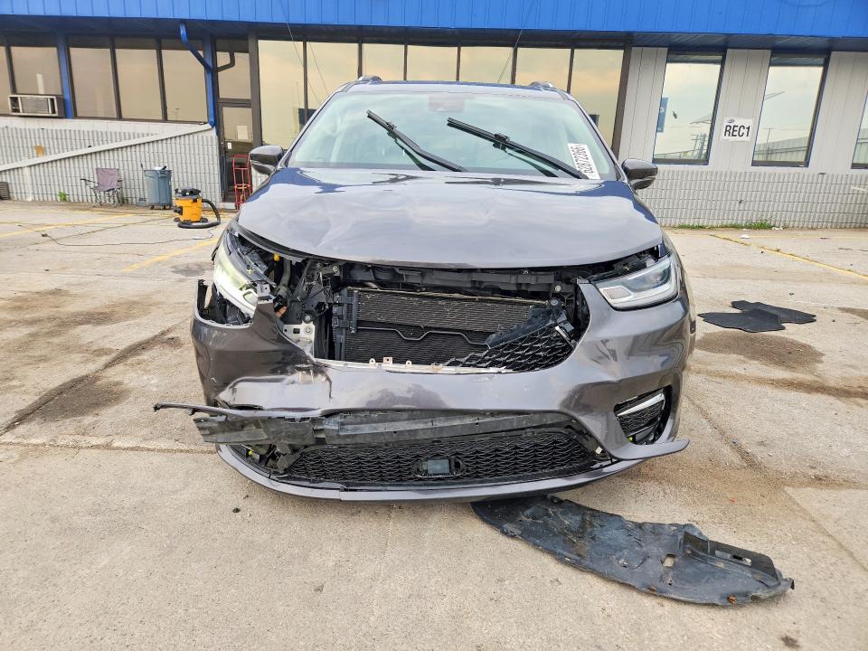 Foto 5 de la subasta – 2021 CHRYSLER PACIFICA con VIN 2C4RC1BG5MR600748