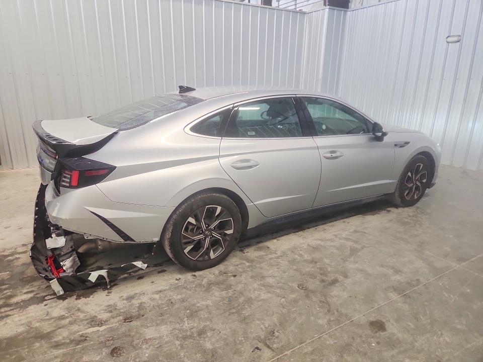 Photo 3 from auction – 2025 HYUNDAI SONATA with VIN KMHL64JAXSA459250