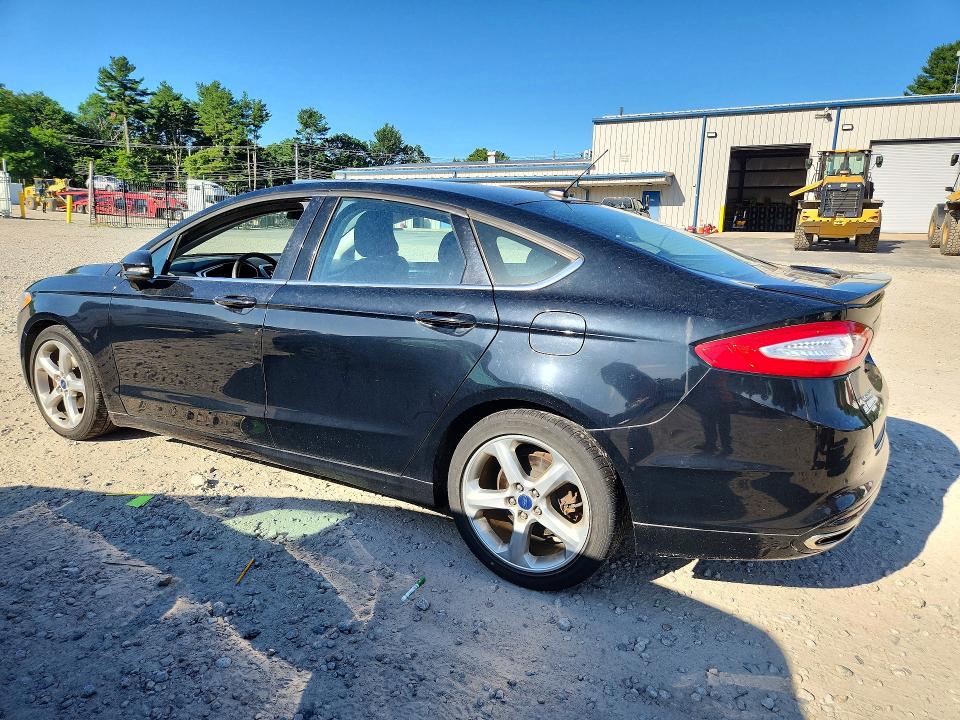 Photo 2 from auction – 2016 FORD FUSION with VIN 3FA6P0H96GR286302