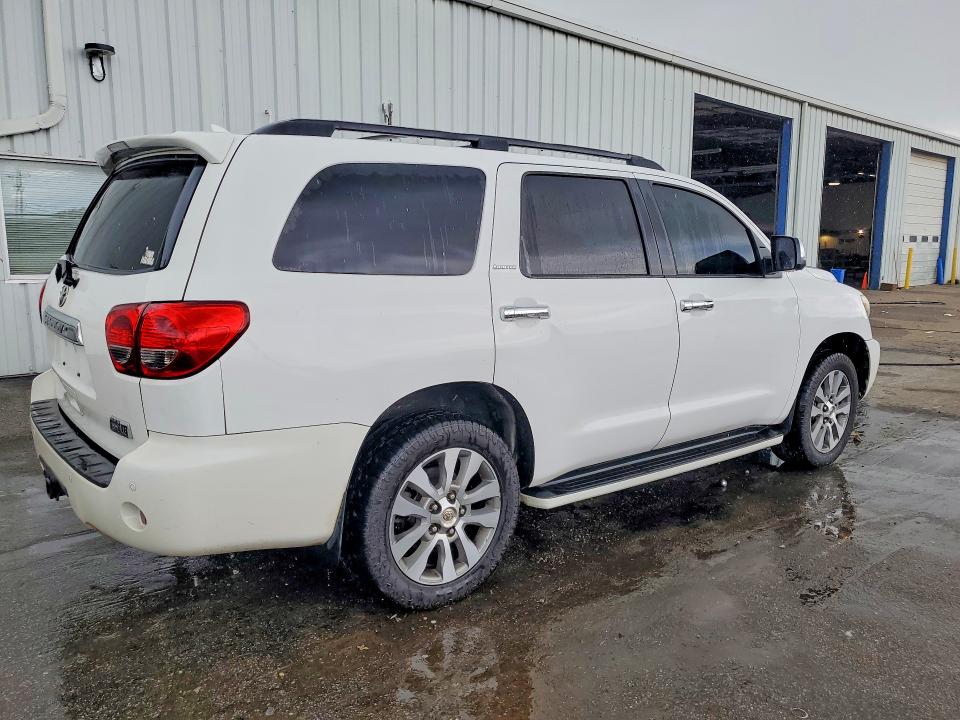 Photo 3 from auction – 2014 TOYOTA SEQUOIA with VIN 5TDKY5G12ES055373