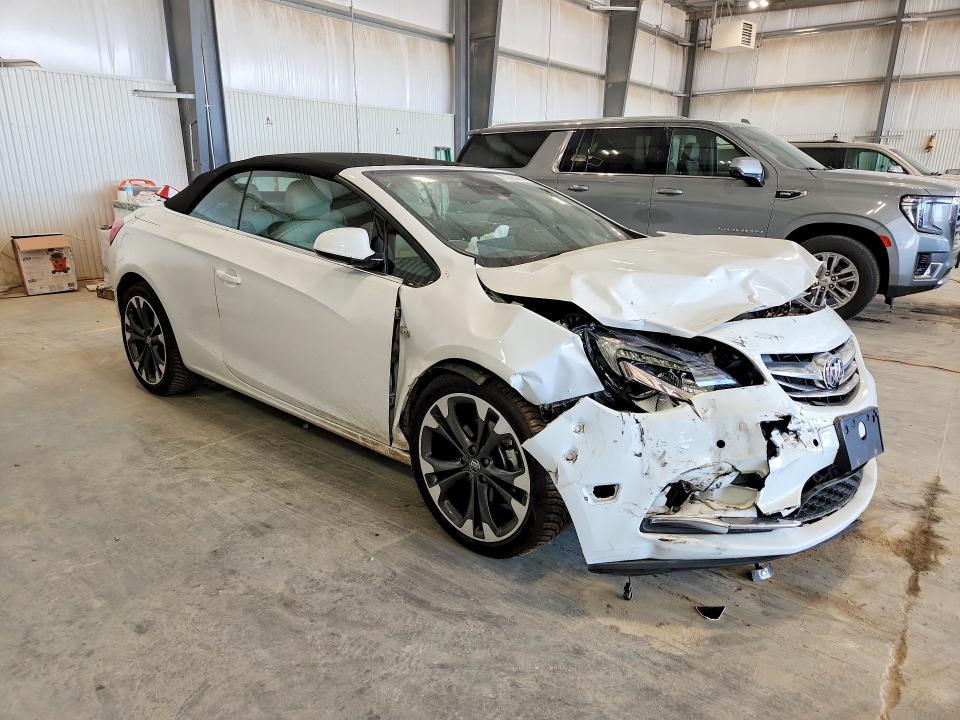 Foto 4 de la subasta – 2017 BUICK CASCADA con VIN W04WH3N55HG026034