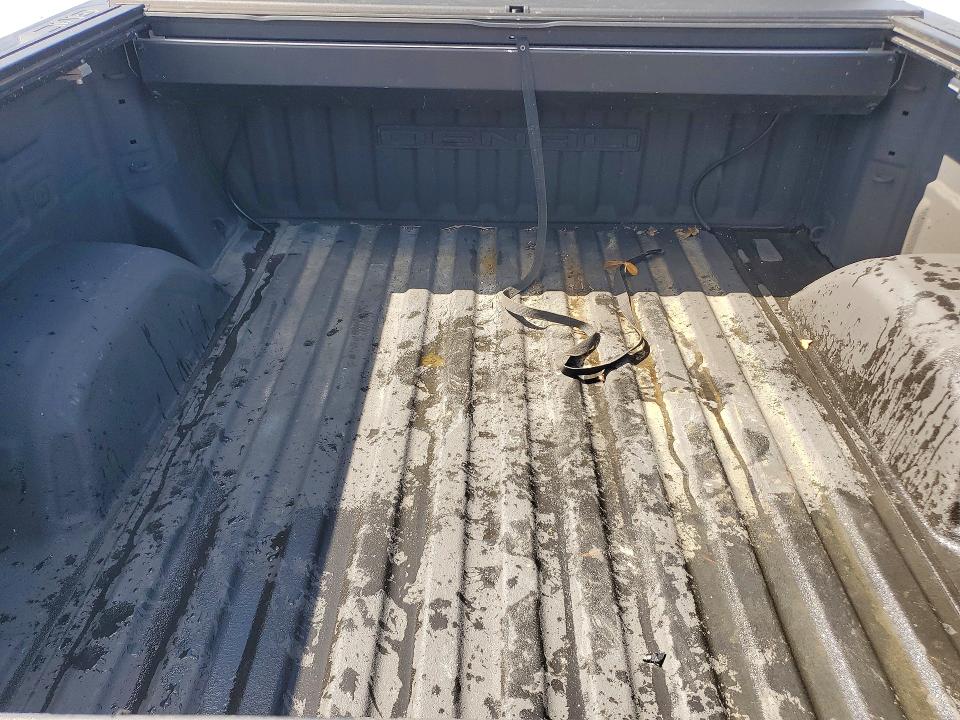 Photo 6 from auction – 2024 GMC SIERRA with VIN 1GTUUGEL1RZ132078