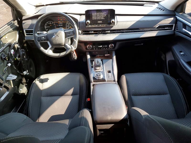 Photo 8 from auction – 2023 MITSUBISHI OUTLANDER with VIN JA4J4TA86PZ055924
