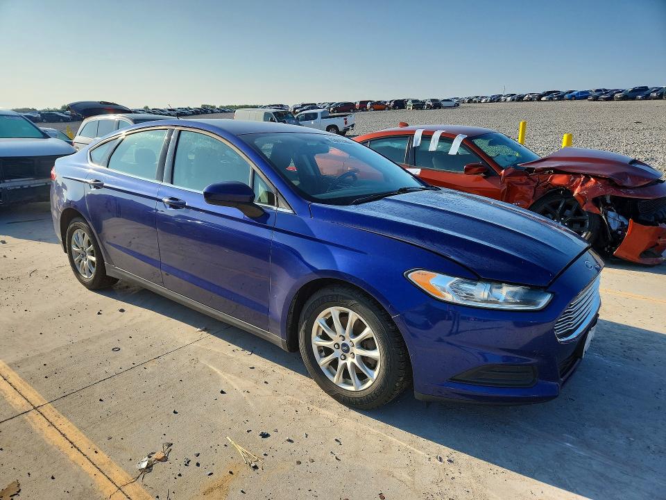 Photo 4 from auction – 2015 FORD FUSION with VIN 3FA6P0G76FR168538