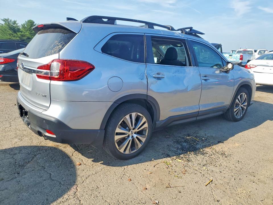 Photo 3 from auction – 2021 SUBARU ASCENT with VIN 4S4WMAEDXM3447581