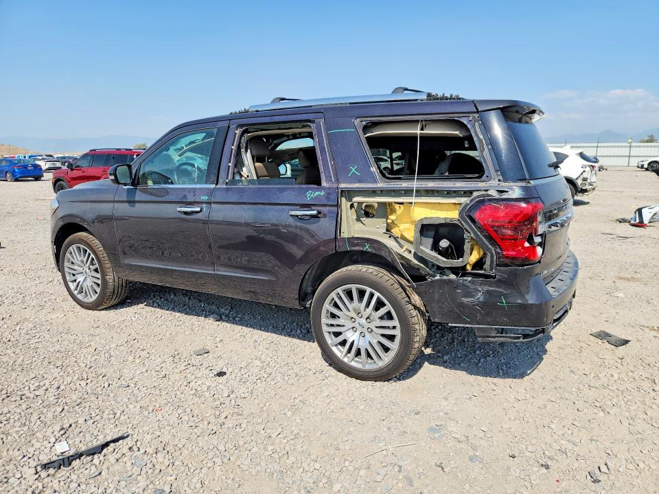 Photo 2 from auction – 2024 FORD EXPEDITION with VIN 1FMJU2A82REA38852