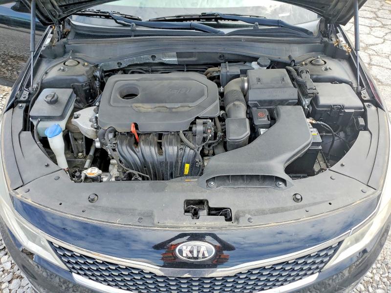 Photo 11 from auction – 2018 KIA OPTIMA with VIN 5XXGU4L35JG192323