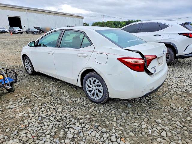 Photo 2 from auction – 2018 TOYOTA COROLLA with VIN 5YFBURHE9JP813958